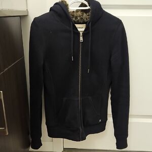 Women's Black Hoodie Fur Sweater